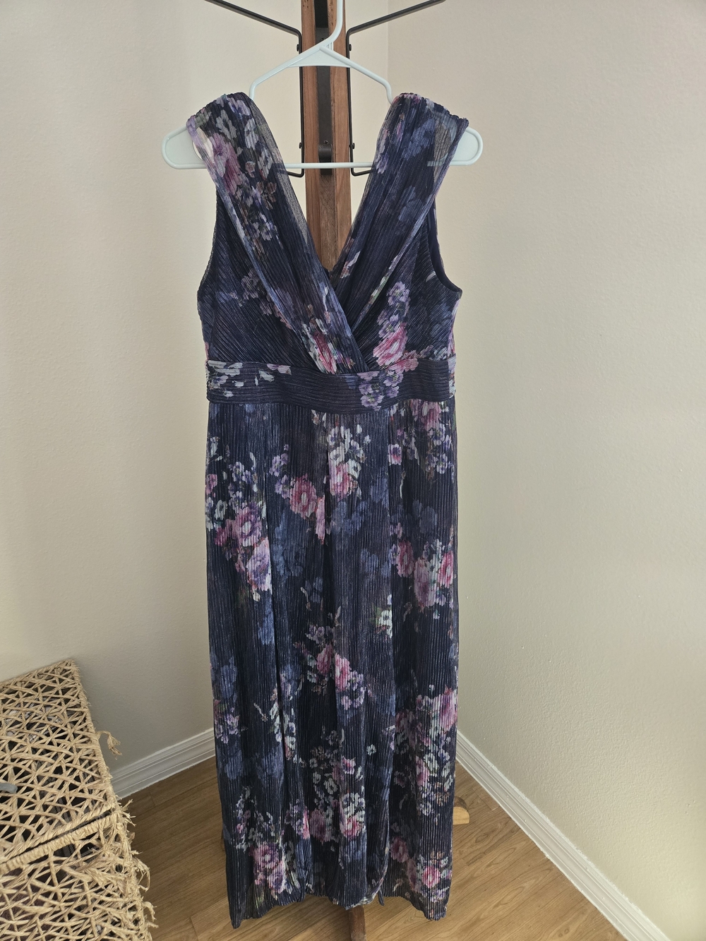 R&M Richards Navy Floral Pleated Maxi Dress Women's Size 10